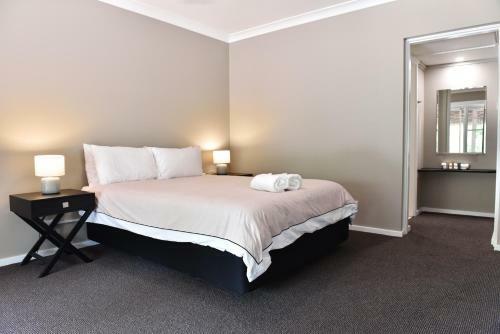 Dutchies Motel Nelson Bay