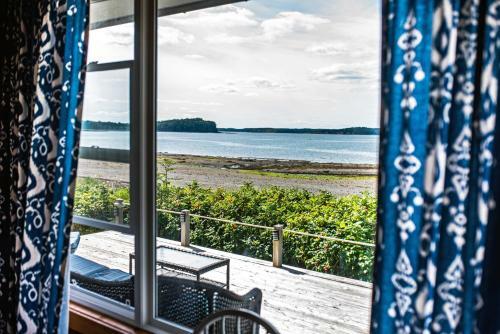 Hotel Friars Bay Inn & Cottages