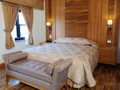 Decharme Hotel-sha Plus
