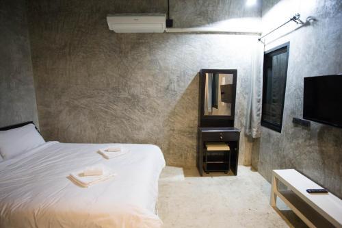Hotel Stay Mayb Chiang Mai