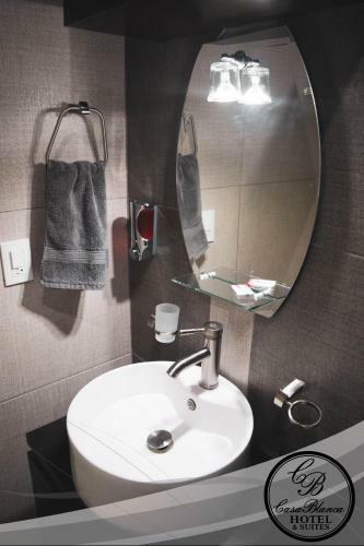 Hotel Casablanca & Suites