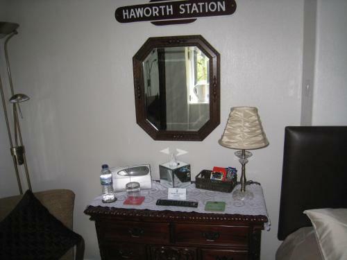 Hostal Rosebud Cottage Guest House