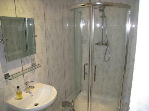 Hostal Rosebud Cottage Guest House