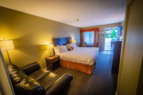Alpine Motel & Suites