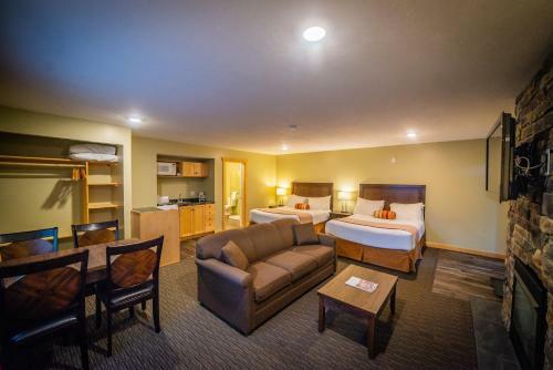 Alpine Motel & Suites
