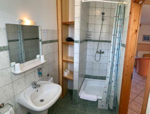 Hostal Andrea Wellness Panzi�