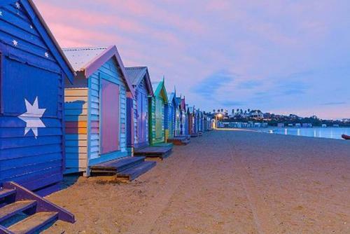 Brighton Villas By Readyset
