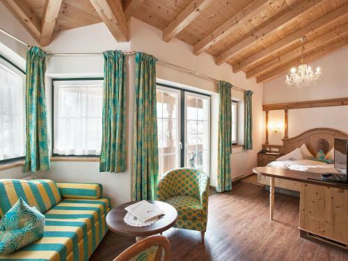Wohlf�hl Hotel Robert - Ihr Bed & Breakfast In Mayrhofen