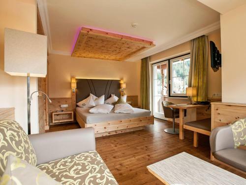 Wohlf�hl Hotel Robert - Ihr Bed & Breakfast In Mayrhofen