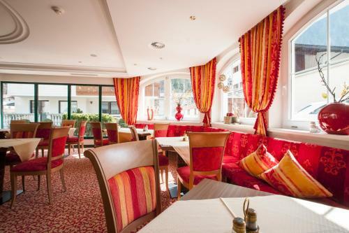 Wohlf�hl Hotel Robert - Ihr Bed & Breakfast In Mayrhofen