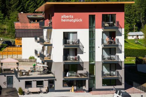 Aparthotel Alberts Heimatgl�ck