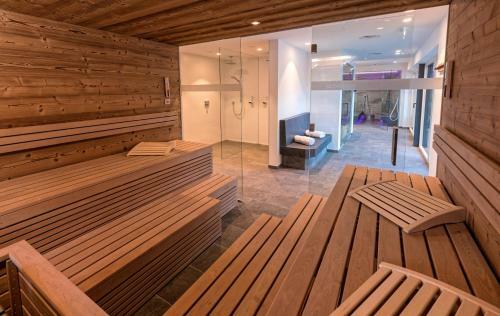 Aparthotel Alberts Heimatgl�ck
