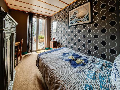 Magnificent Holiday Home In Spa With Terrace