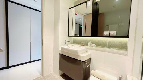 Moulmein Studios By K&c Serviced Apartment