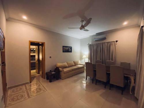 Hostal Margalla Meridian