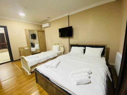 Arg Hotel