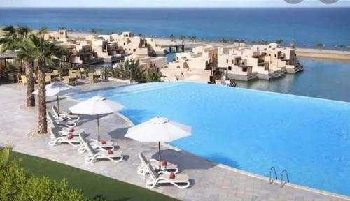 Hotel 2-bedroom Private Villa In 5 Stars Resort