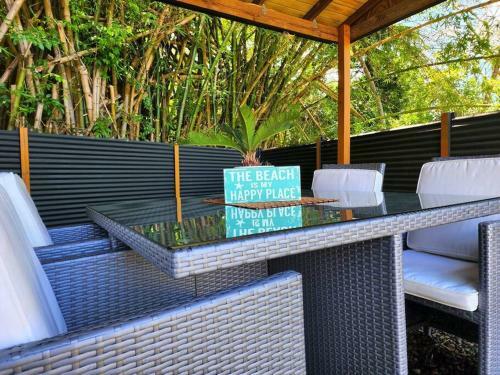 Casa Jarana- Fun Home Mins To El Poblado De Boqueron