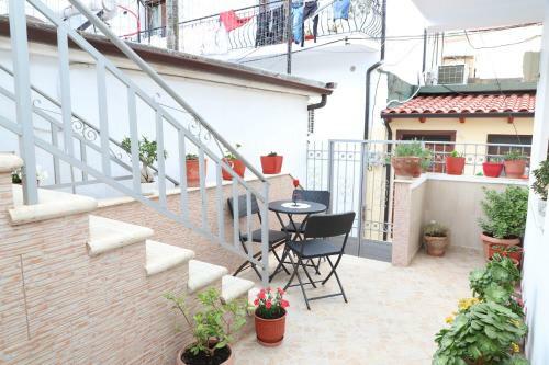 Downtown Apartment 2