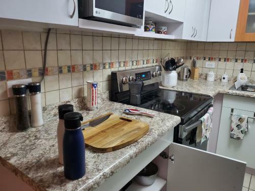 Apartamento New Beach Vacation Home