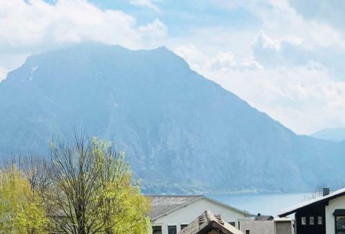 Traum Panorama Apartment Mit Berg & Seeblick