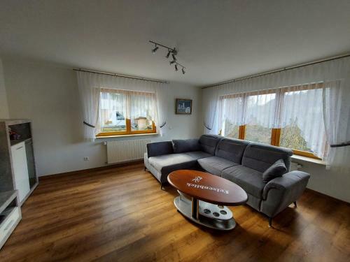 Apartamento Ferienwohnung Felsenblick