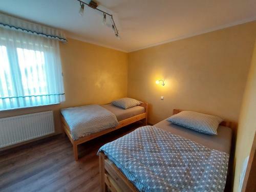 Apartamento Ferienwohnung Felsenblick