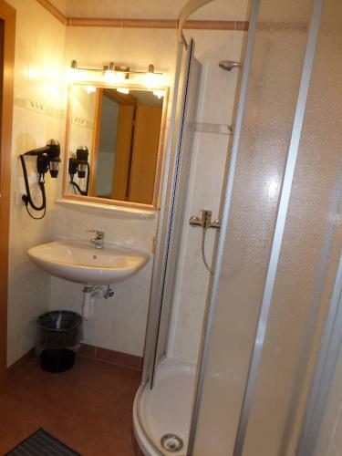 Hotel Berggasthof H�usler