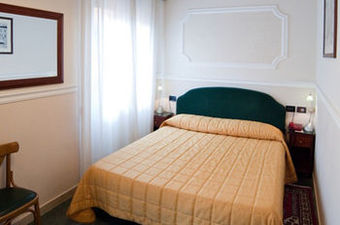 Hostal Gran Duca Residence