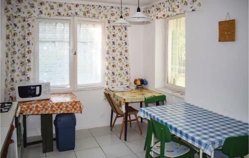 Holiday Home J�kai Utca-sz�nt�d