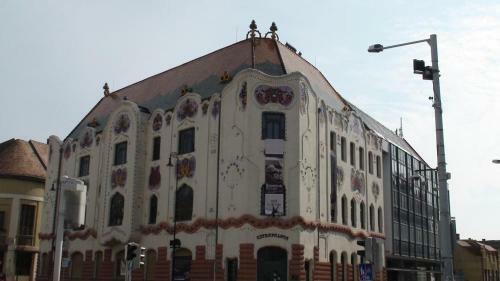 Apollo Hotel