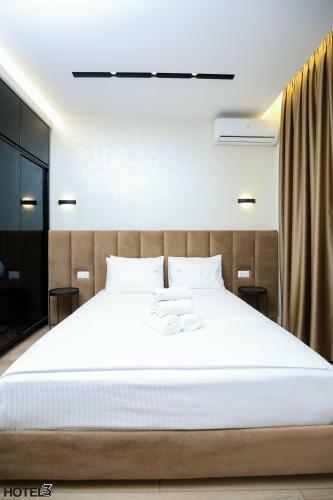 Hotel Three