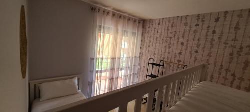 Family Apartment In Golem
