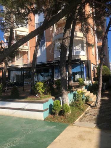 Apartament For Rent