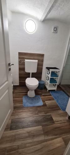 Apartment 2