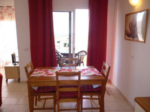 Sunset - 2 Bedroom Apartment