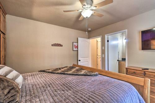 Bright Pinetop Cabin With Deck - Pet Friendly!