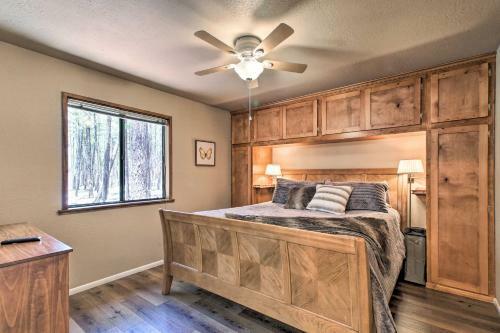 Bright Pinetop Cabin With Deck - Pet Friendly!