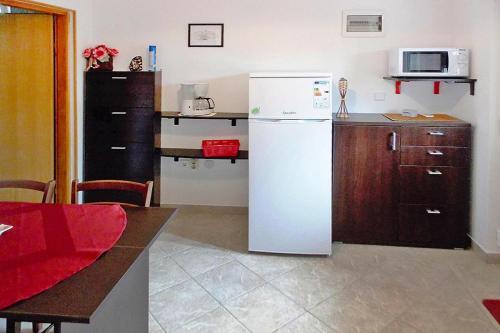 Apartment In Vir With Parking Space