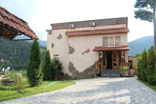 Hotel Villa Likani