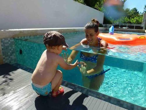 Villa Spacieuse Avec Piscine , Aix En Provence