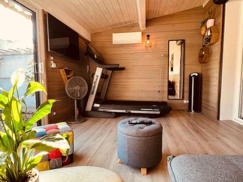 Villa Spacieuse Avec Piscine , Aix En Provence