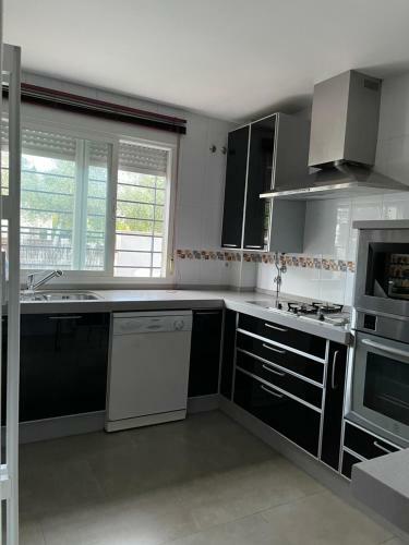 Exclusivo Chalet Sevilla. �cocina & Jard�n!
