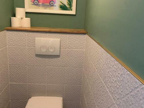 Apartamento Studio Aix-les-bains, 1 Pi�ce, 2 Personnes - Fr-1-617-52