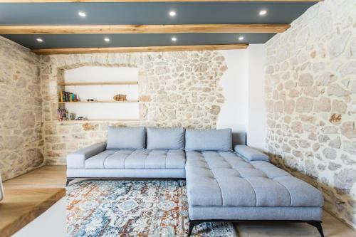 Villa Sulic - Heated Pool And Mountain View