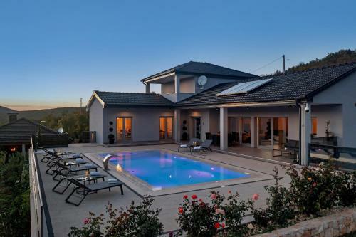 Beautiful Villa Casa Di Montes