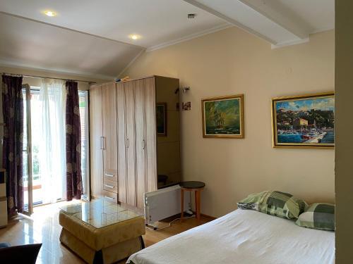 Apartmani Vlaovi?