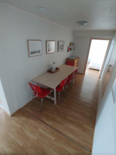 Heimagisting Sk�lag�tu 4
