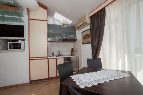 Hostal Sea Side Apartment Palma Ba?ka Voda