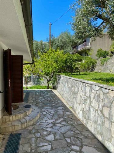 One Bedroom Apartment In Risan